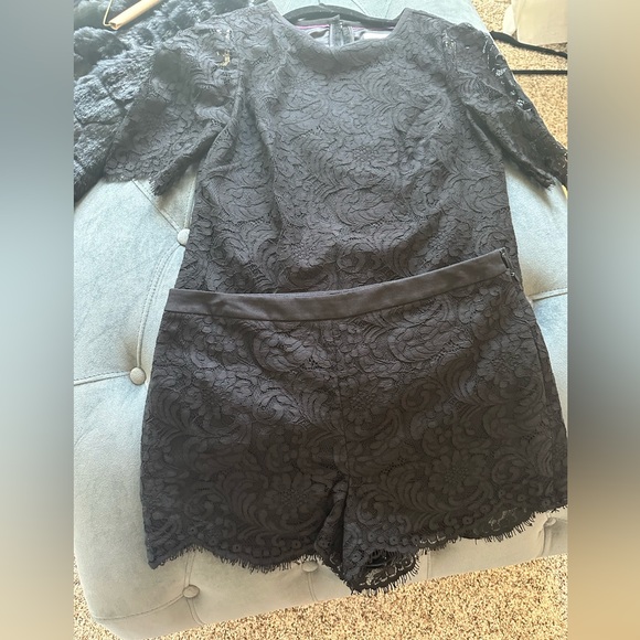 Ted Baker Alina Set, Scalloped Edge Lace top and matching shorts set in black - Picture 5 of 12